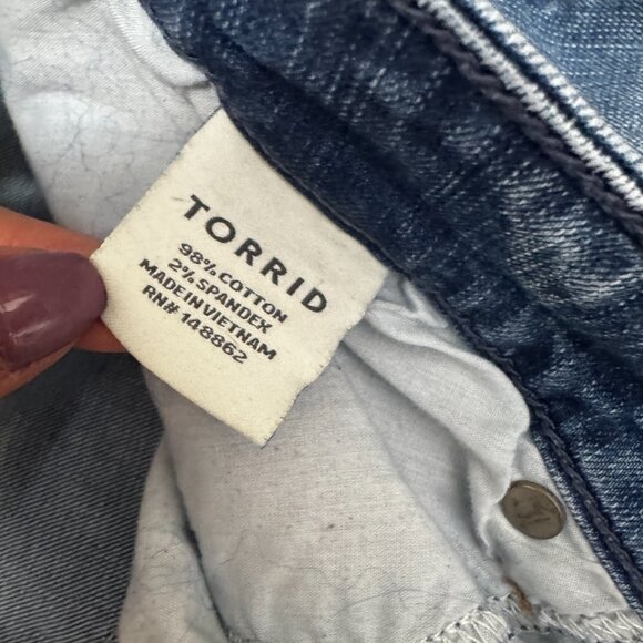 Torrid Skinny Jeans Size 22 Cotton Medium Wash - Picture 3 of 4